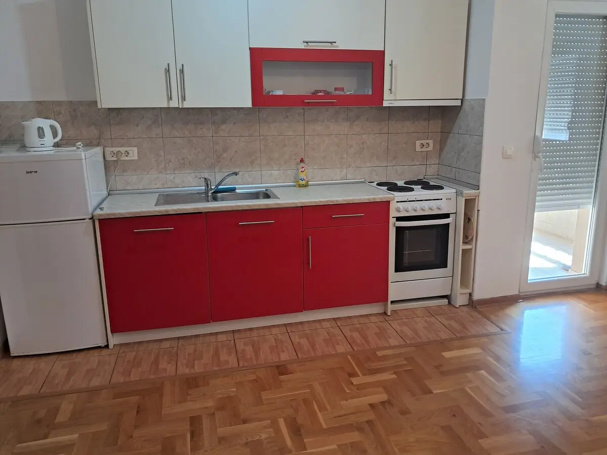 KARLO APARTMENT