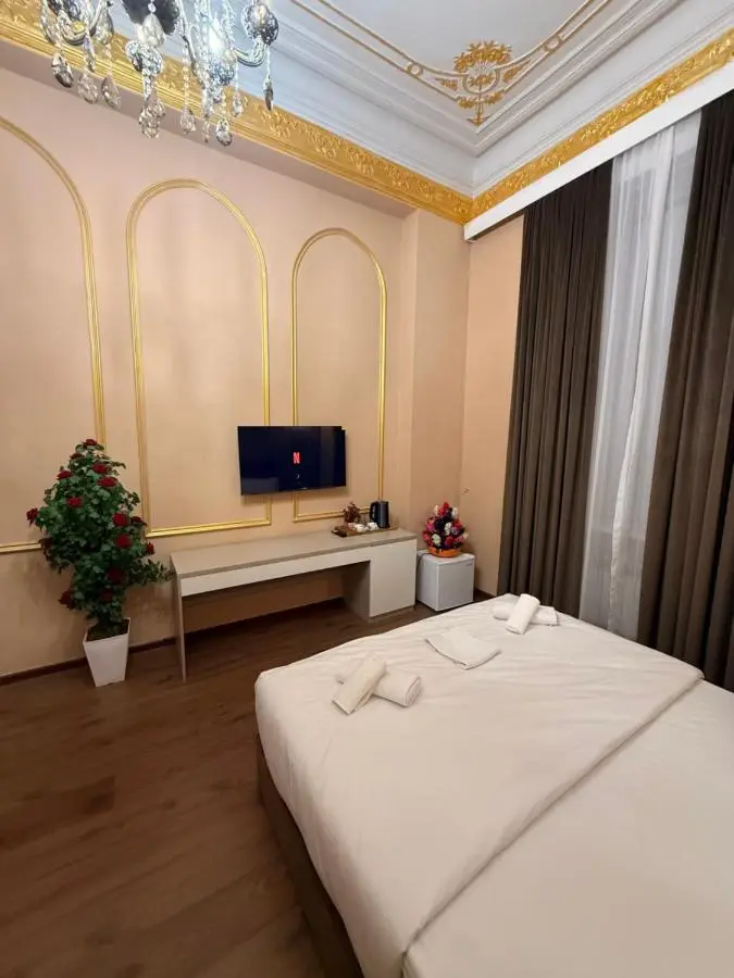 Crown Palace Hotel Baku