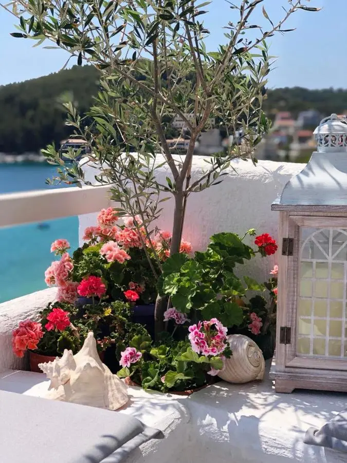 Geo & Art Boutique Hotel Himara