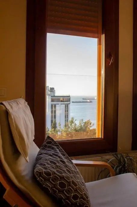 Stylish Triplex Apartment in The Heart of Izmir