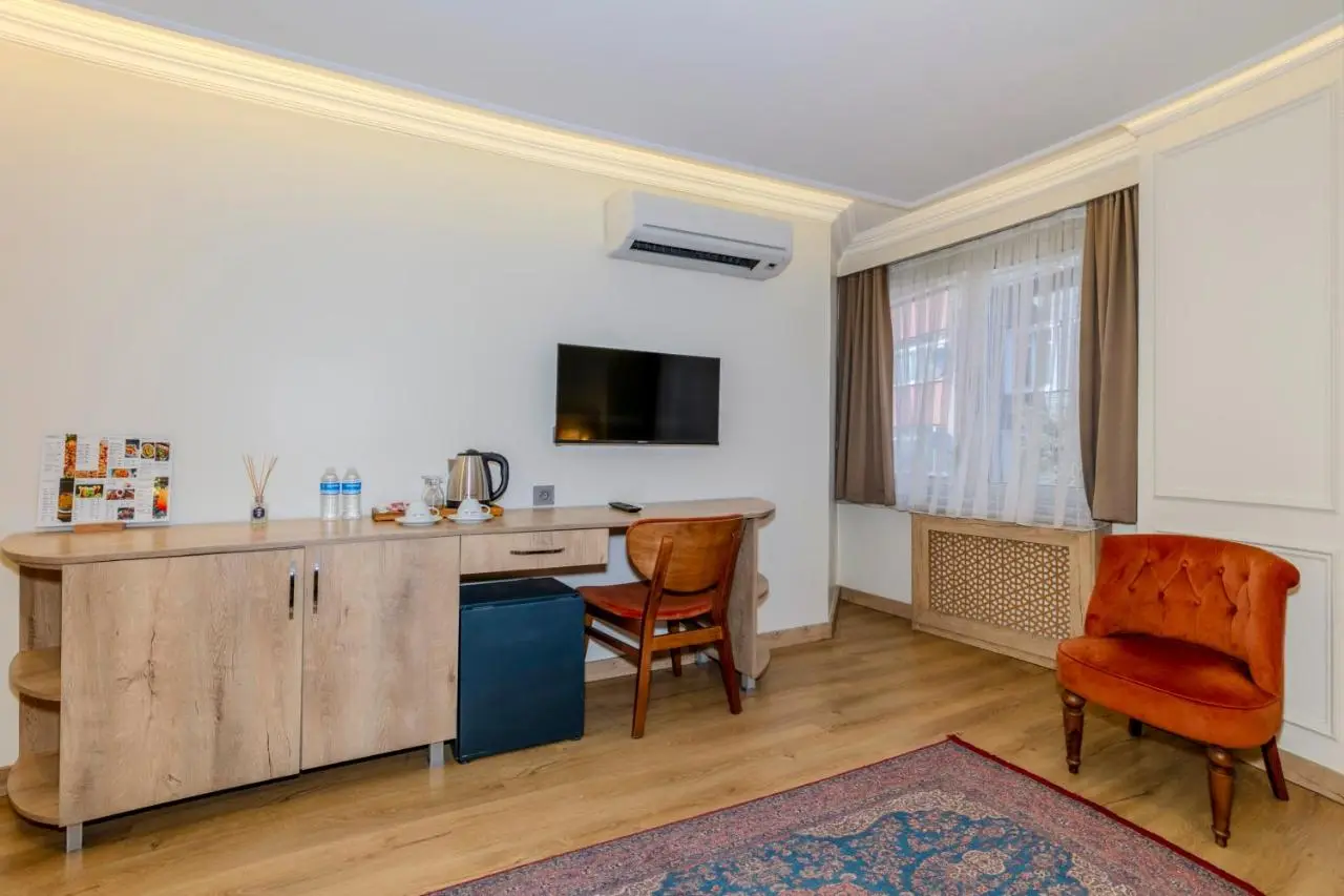 Istanbul Old City Topkapi Porta Romanos Hotel Ottoman Heritage
