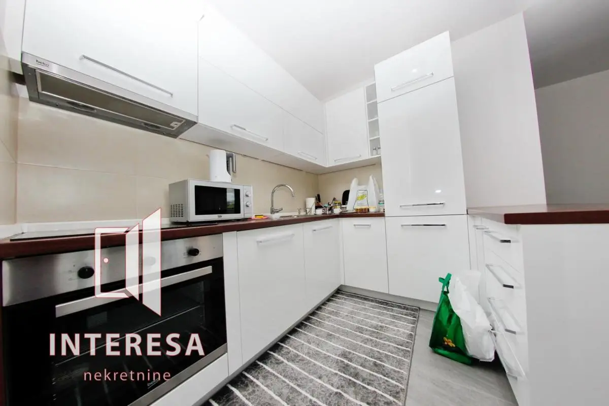 Panamera Apartments PRIVATE