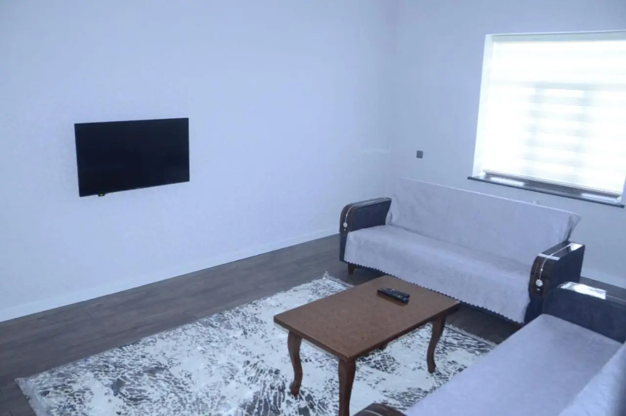 Shahdag S&R House