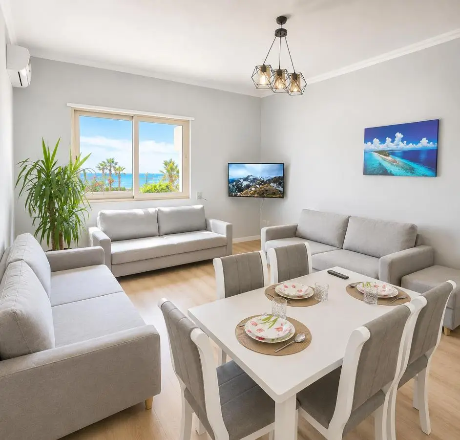 Flors Apartments