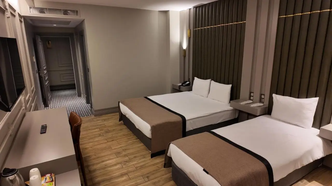Lala Grand Hotel