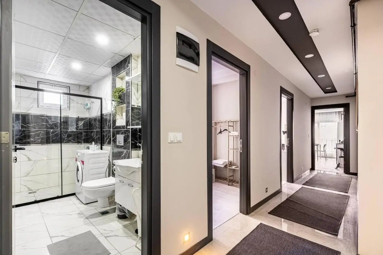 Gokmen Residences