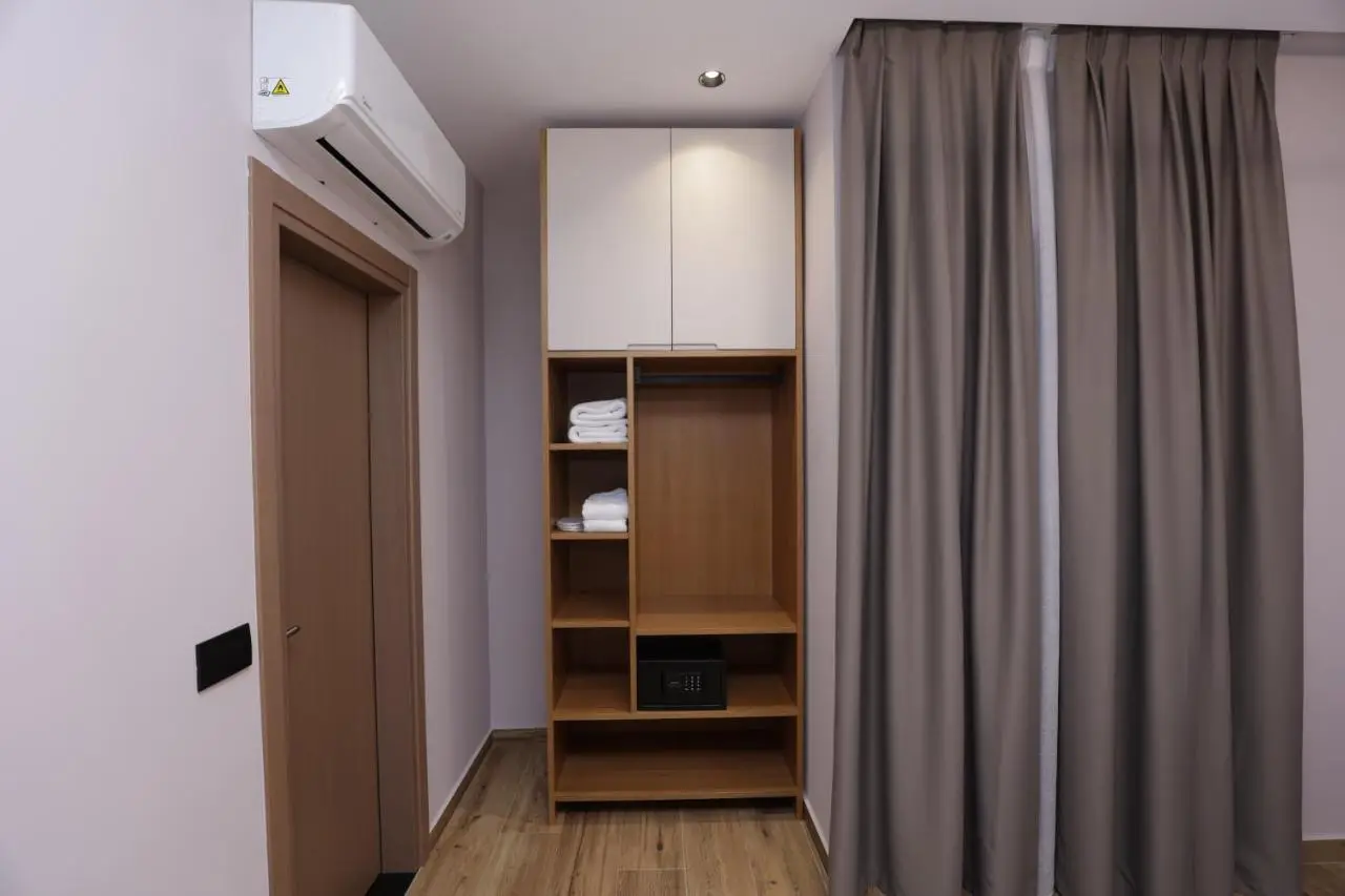 Resiidence Inn Hotel Tirana