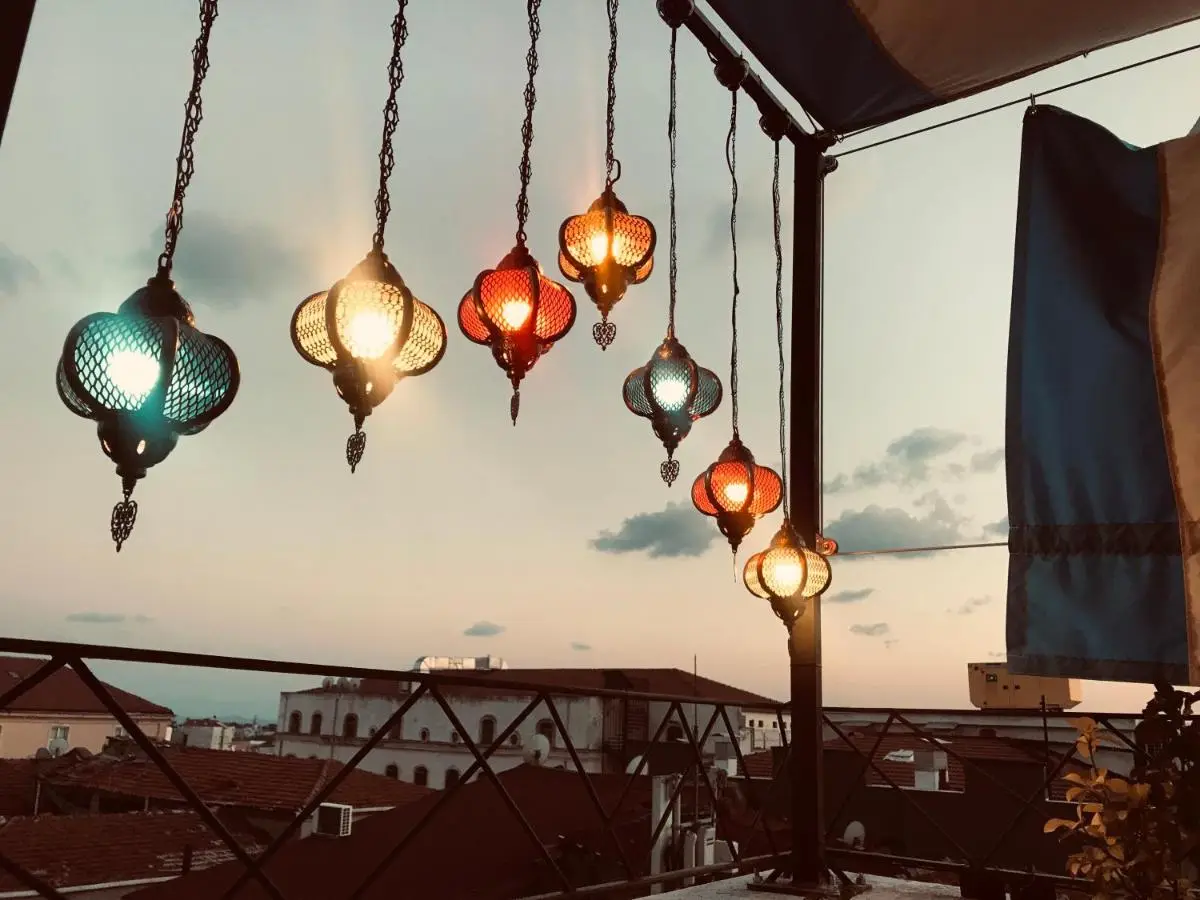 LUXIR HOTEL