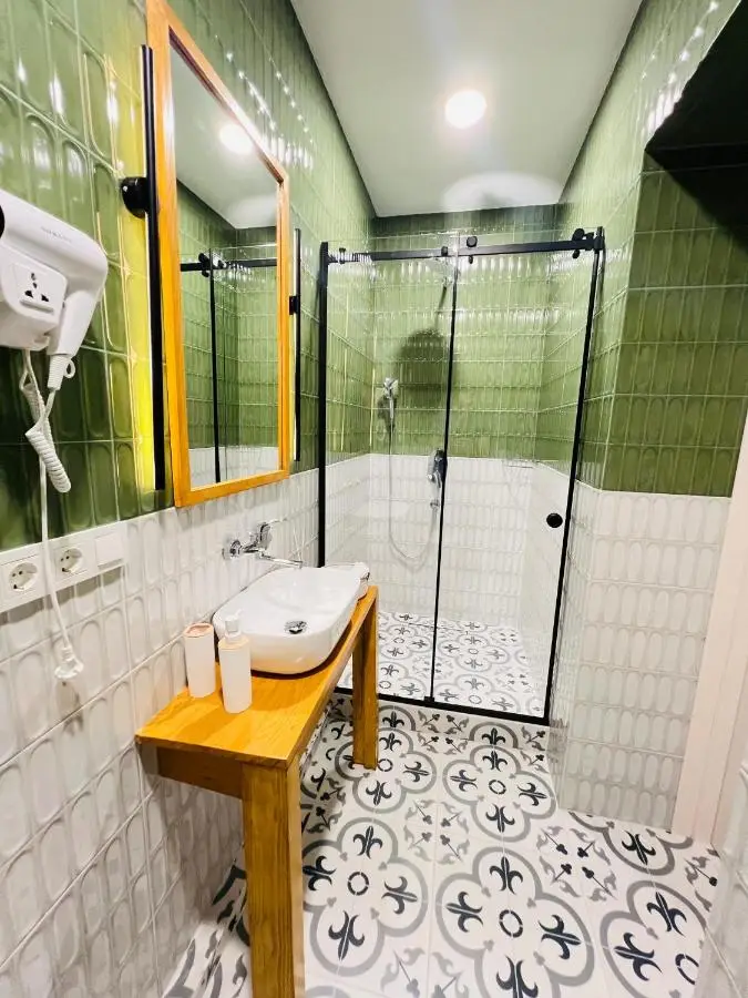 Pirosmani Boutique Aparthotel