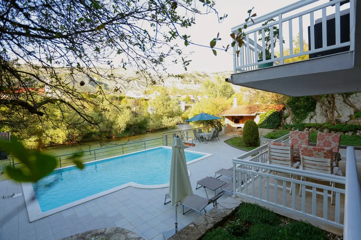 Mediterranea house at Buna riverside - Blagaj