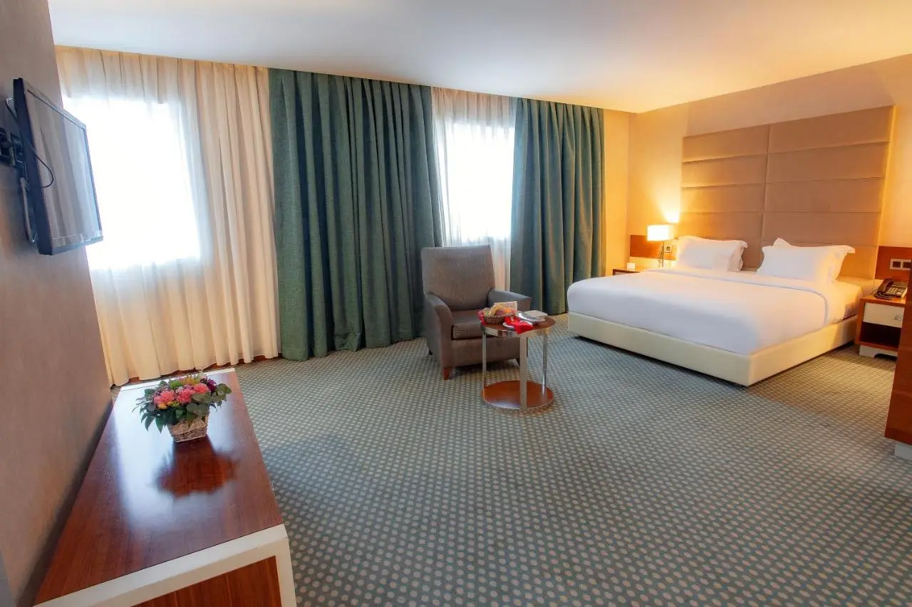 Nevali Hotel & Convention Center
