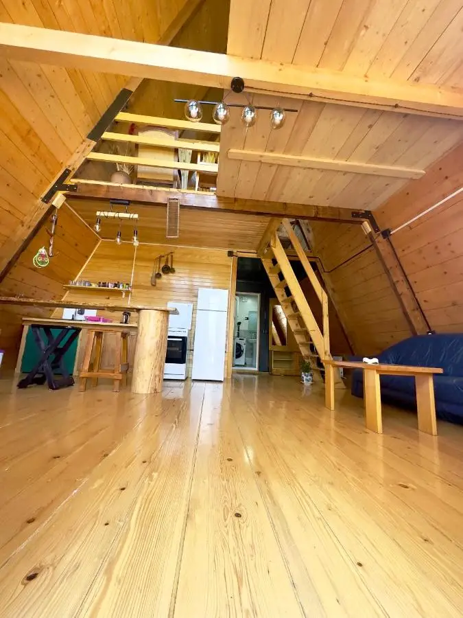 A-frame mestia