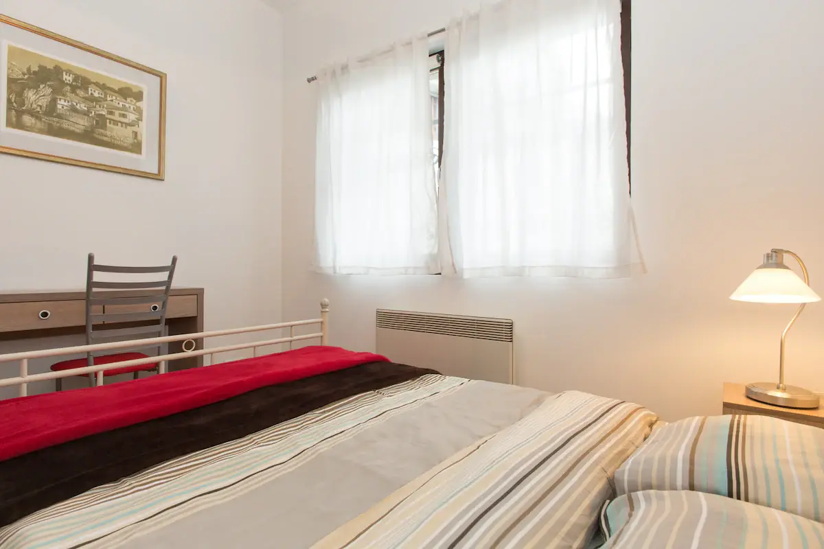 Stylish 2 Room Apt Centre/Old Town