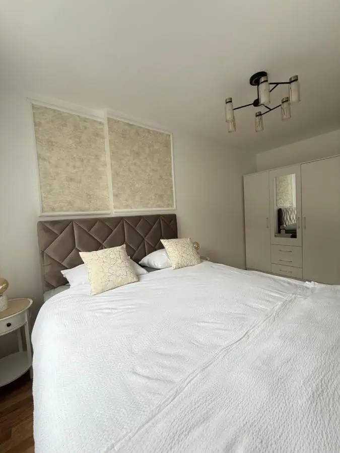 Cozy Flat near Airport & Sarajevo Center, Free Parking