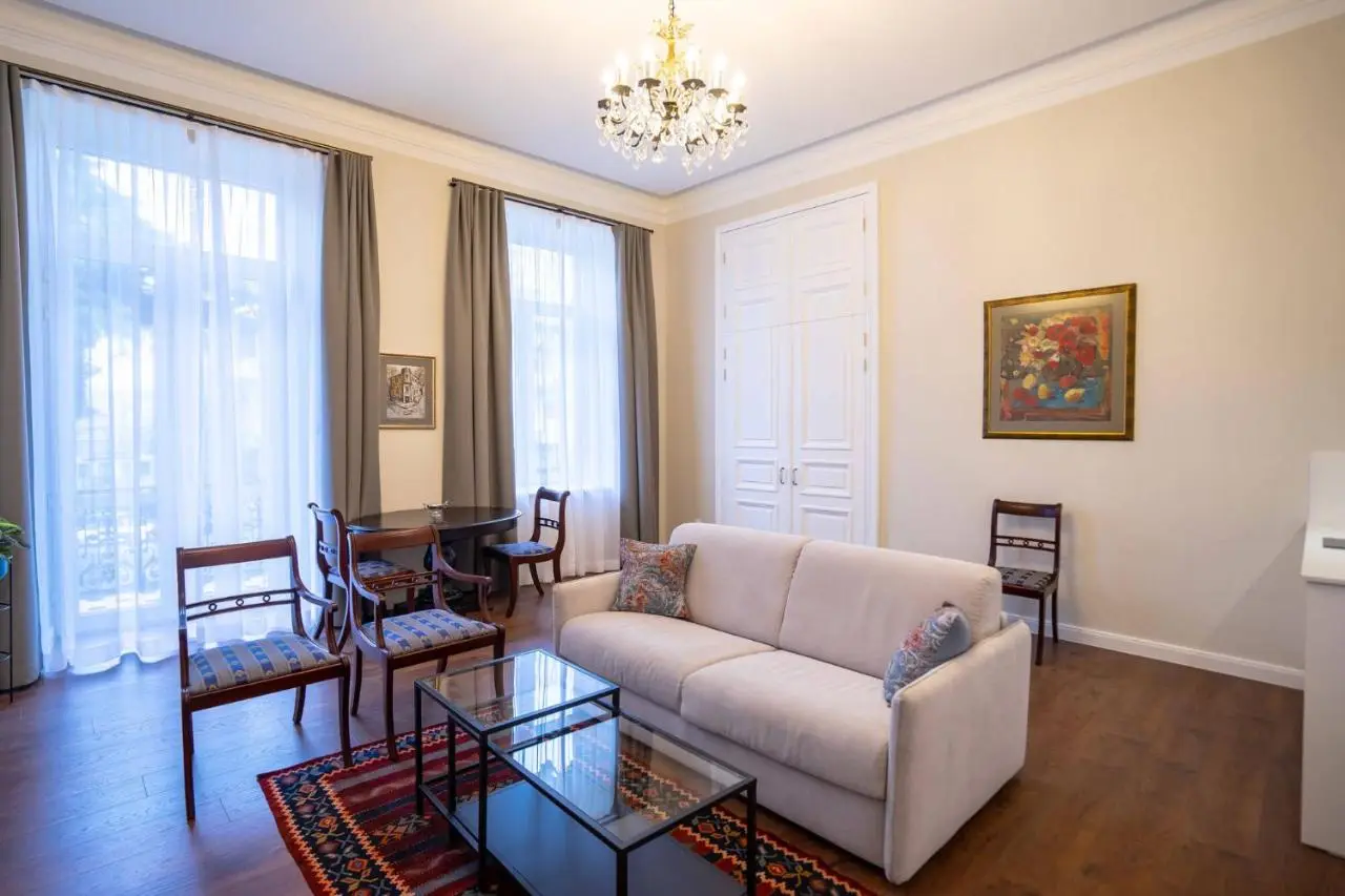 TIFLIS OPERA Aparthotel