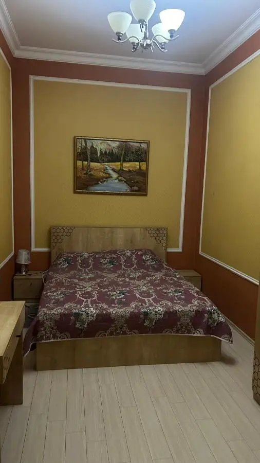Large and central apartment in the heart of Baku, close to Icheri Sheher Metro station and the Fountain Square