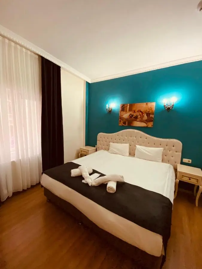 Adora Hotel