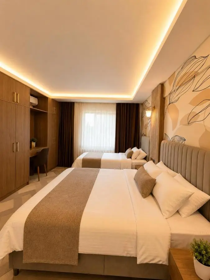 Lumiera Suites Hotel