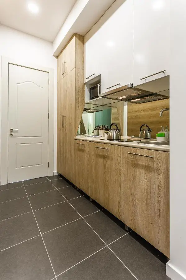 8 Rooms Apartotel On Meidan