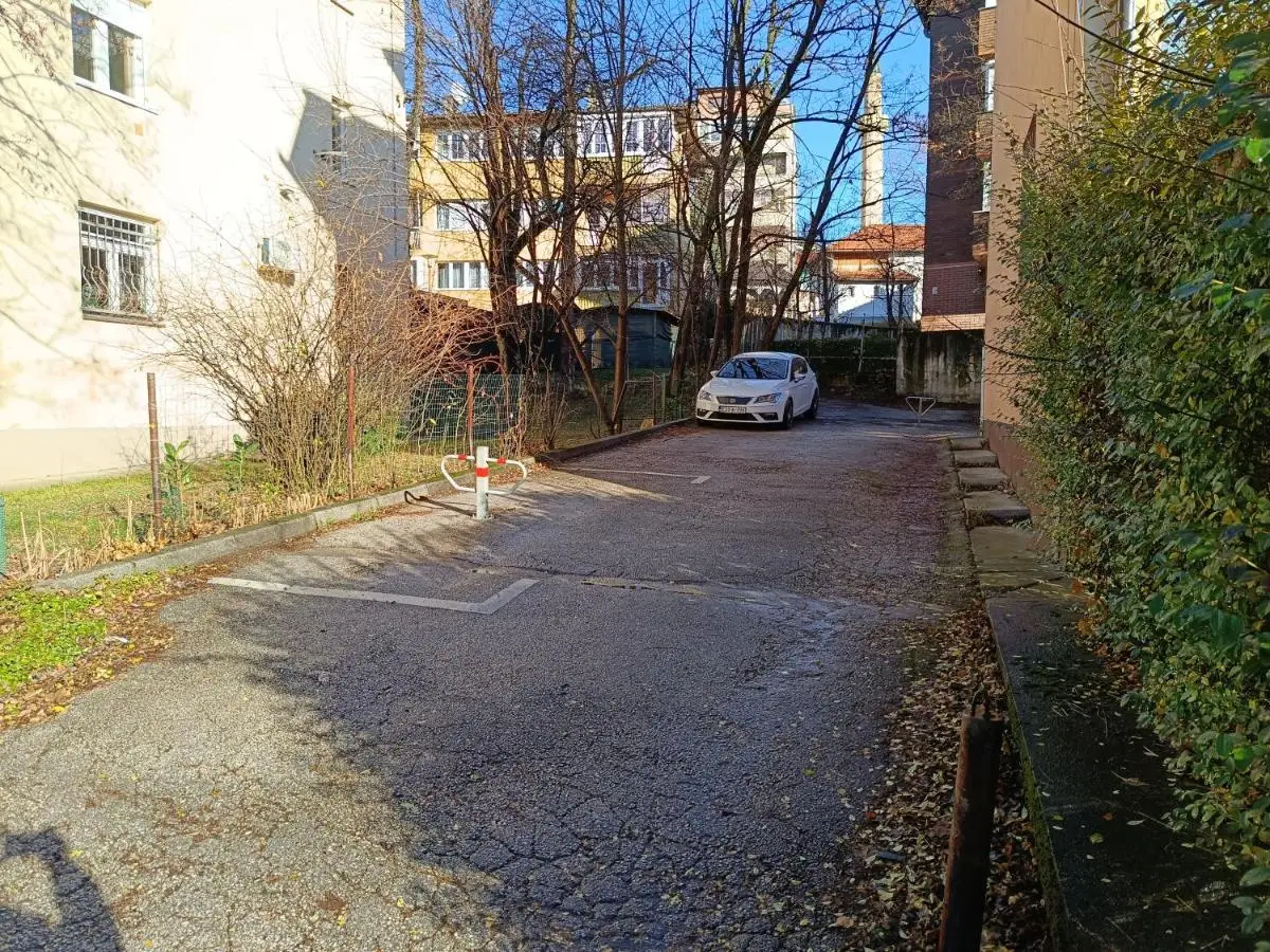 LuxApart Dzidzikovac City Centar free parking