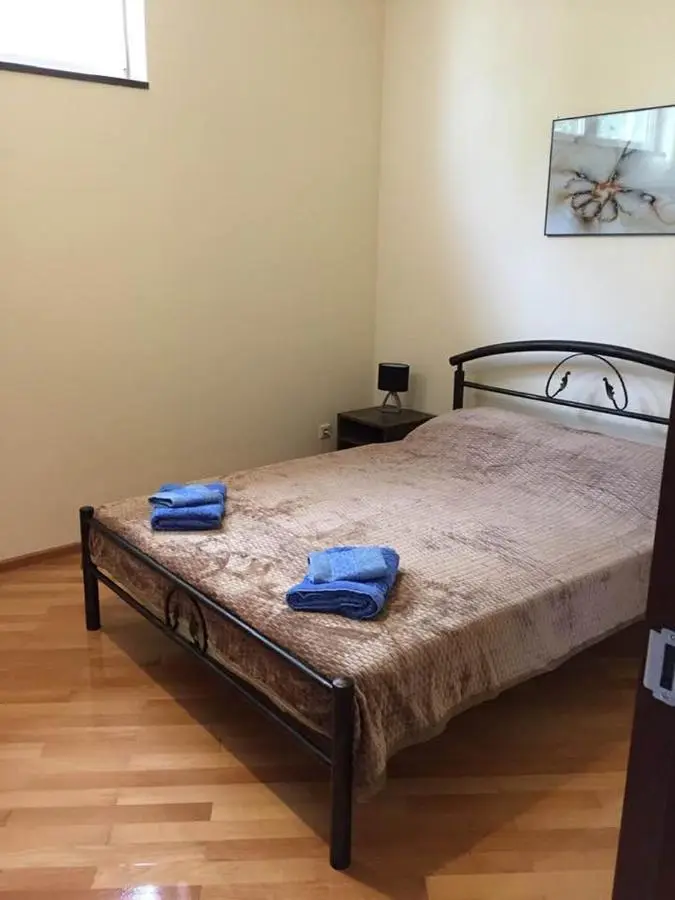 Asterias Apartment
