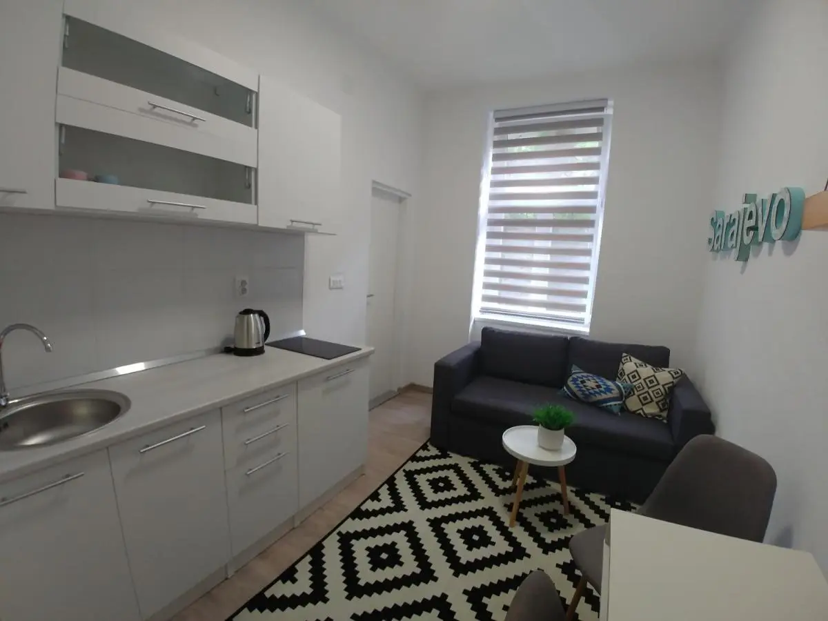 Apartments Sari