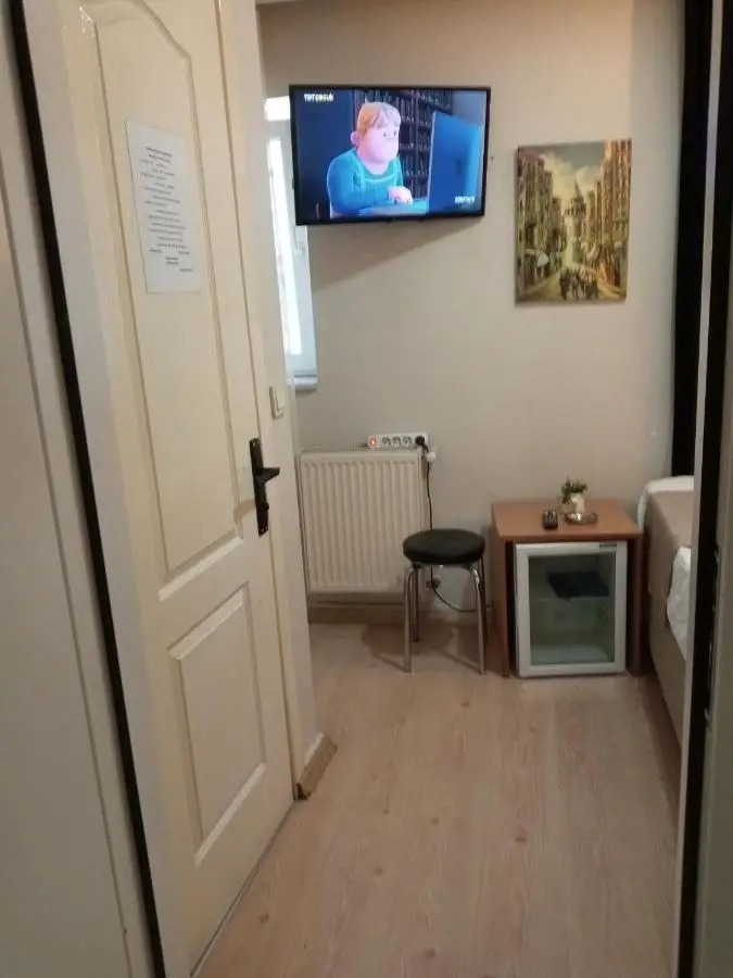 TAKSİM LİFE HOUSE