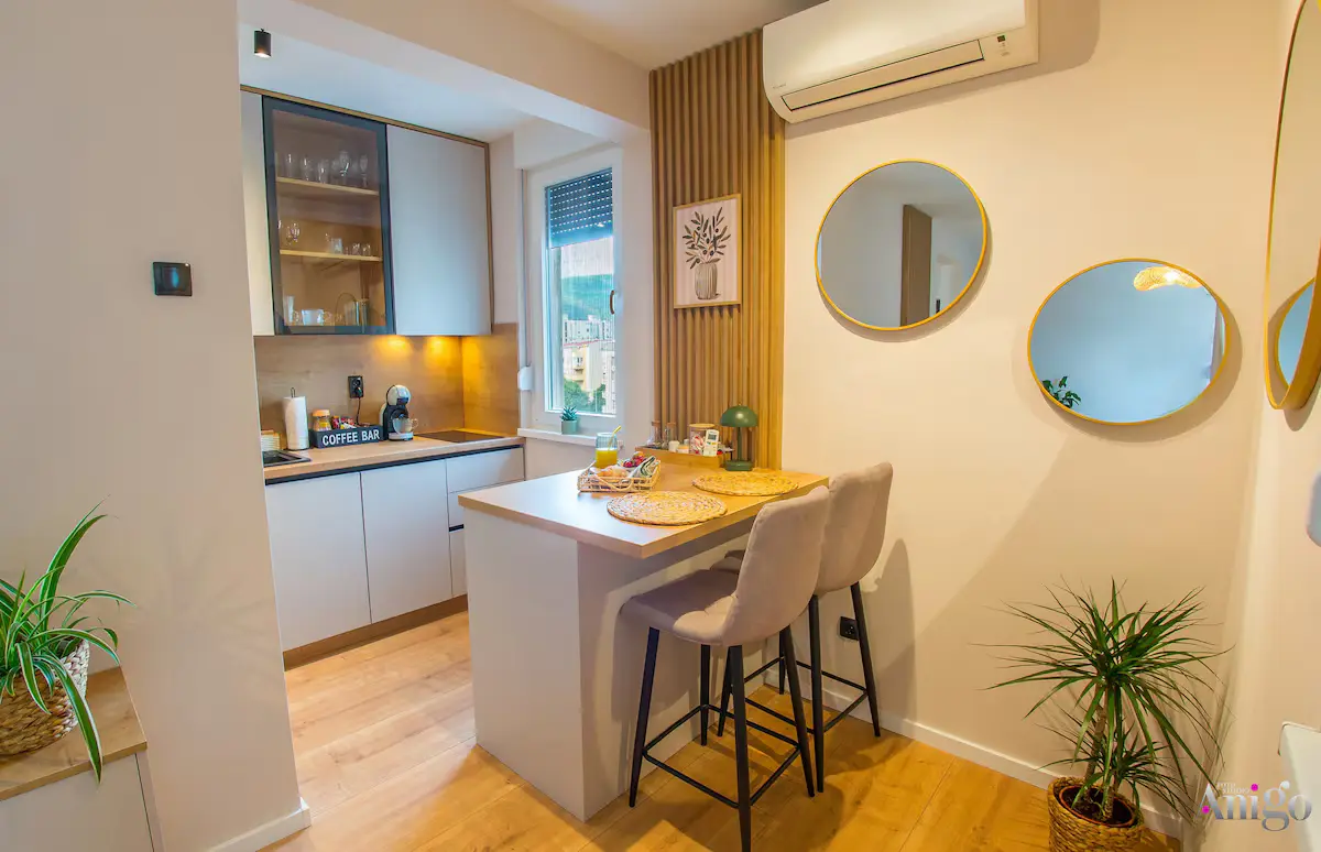 Olive Apartment