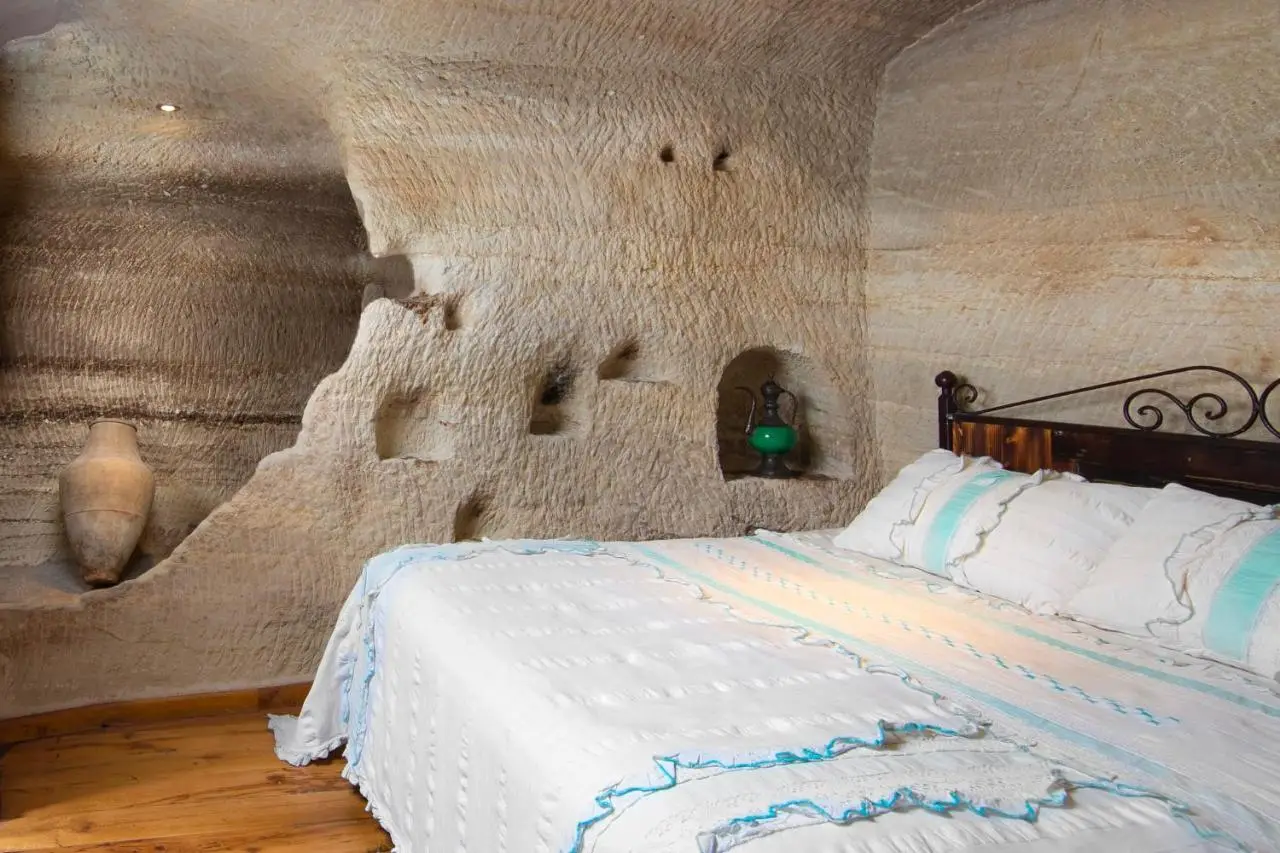 Terra Cave