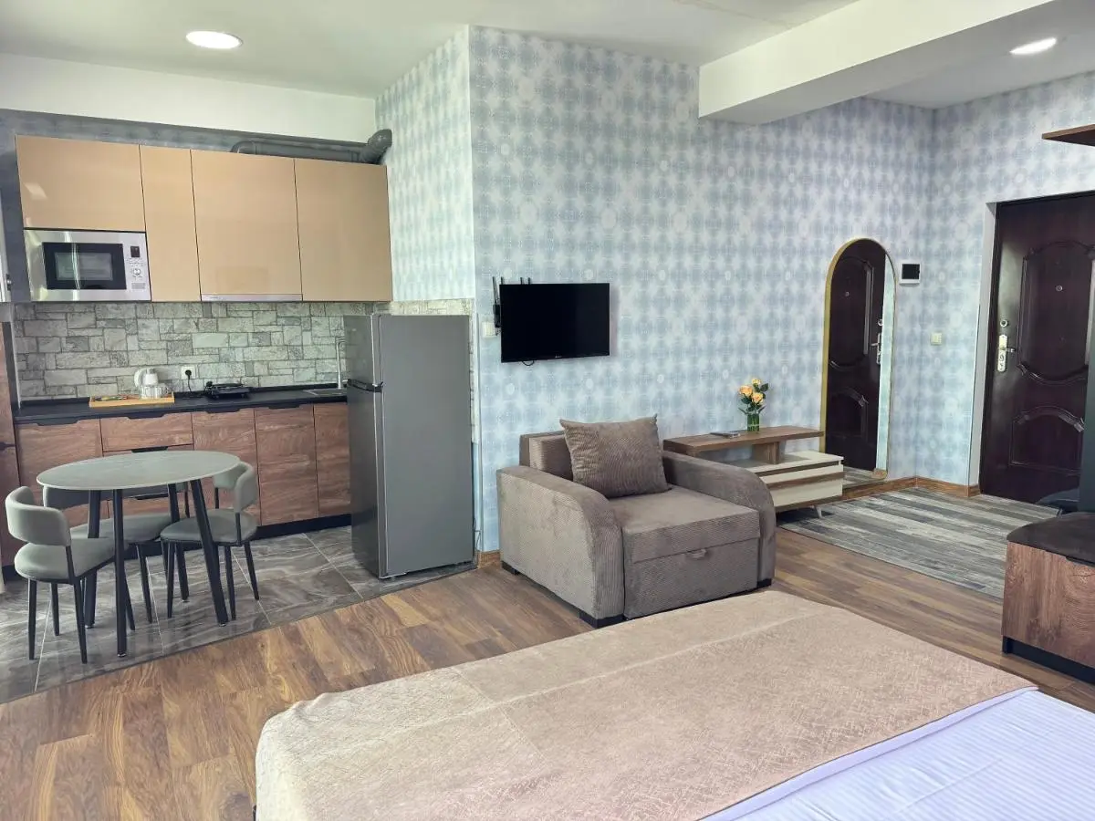 Airport Hotel Apartments