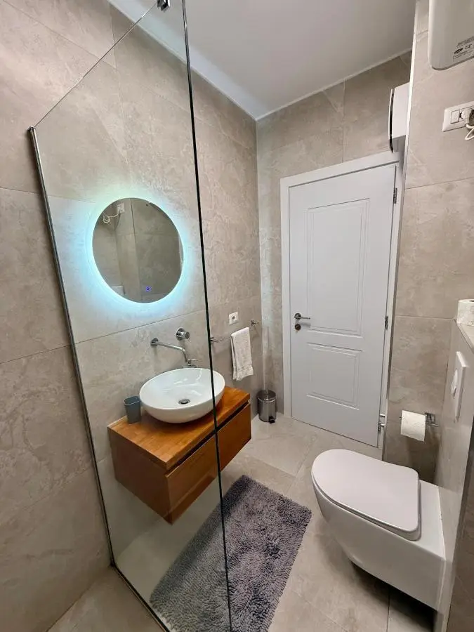 Proper Apartment 1
