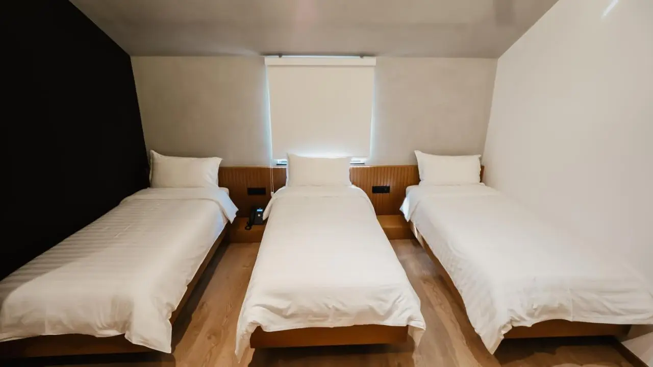 BAZ'HUR Boutique Hotel