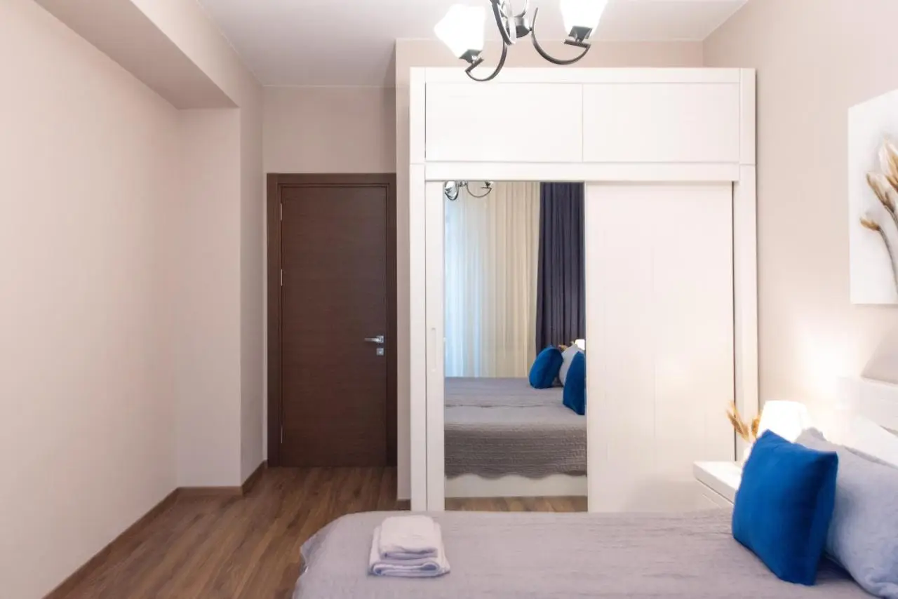 GG Home - new, cozy 2 bedroom apartment on 16th floor