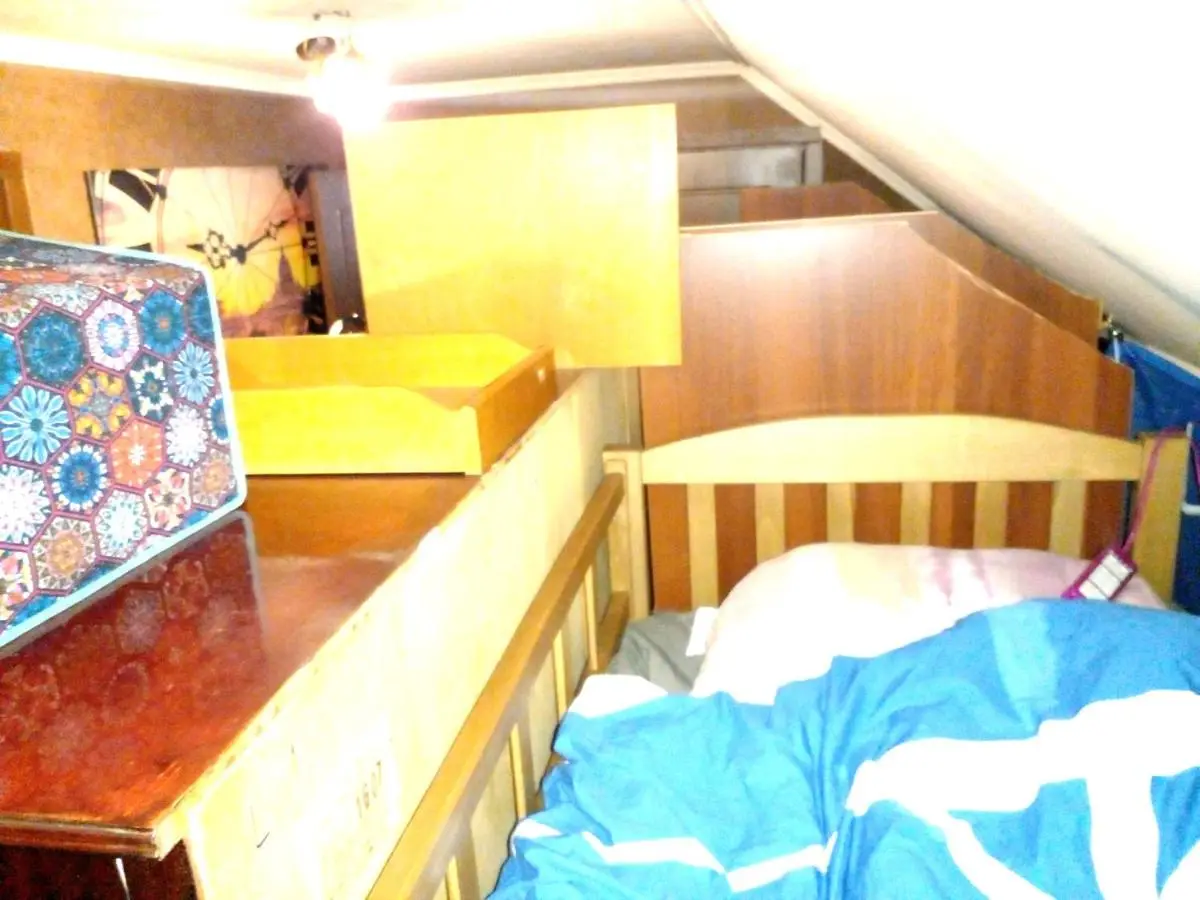BLUE Hostel - check message after booking