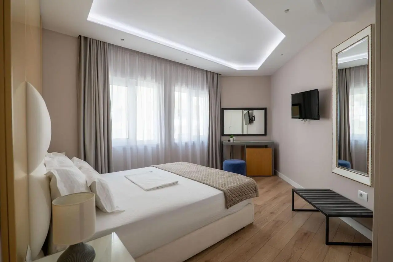 AMI MAR Hotel