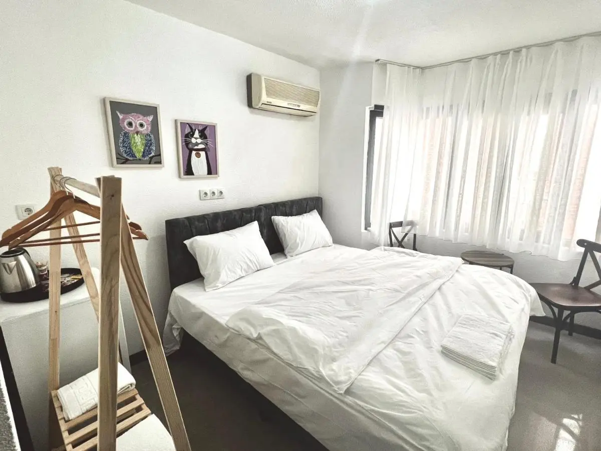 Noya Suites