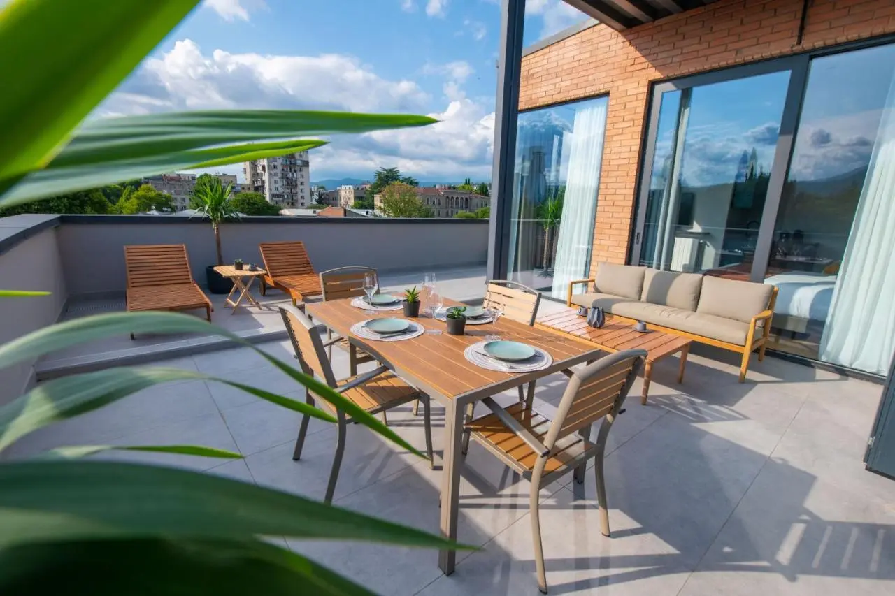 Gratus Aparthotel Tbilisi