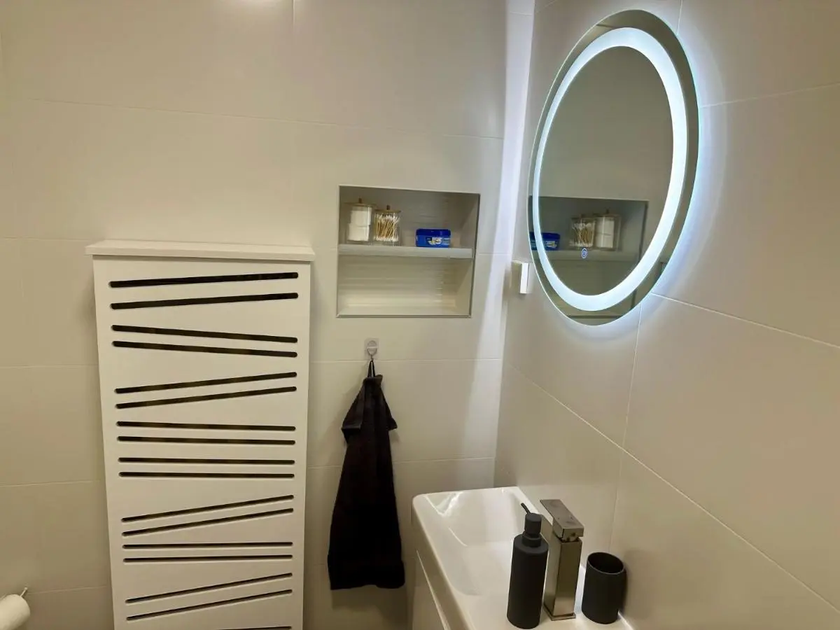 Apartment Mercury