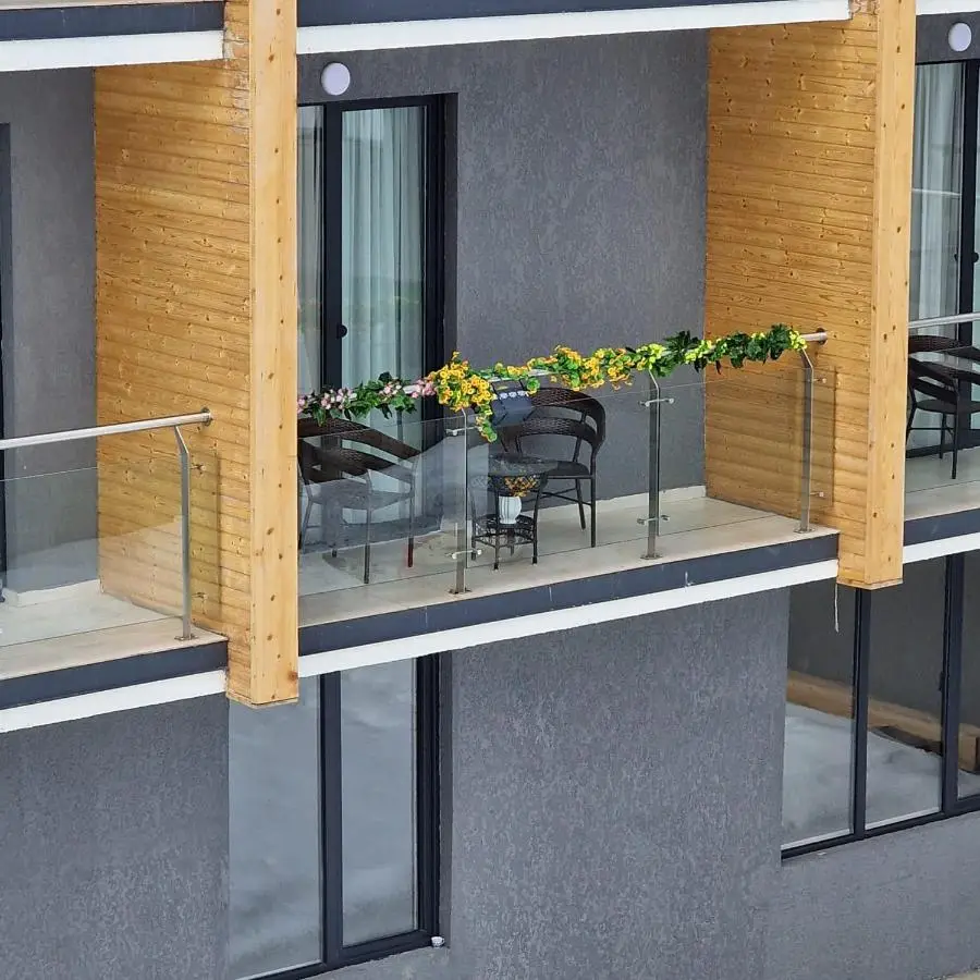 Crystal Wood Apartment 213