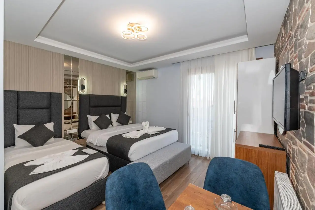 T-Square Residence