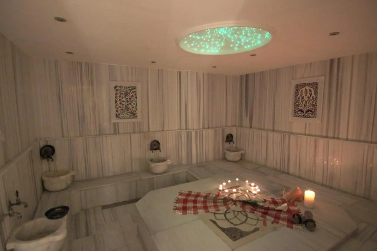 Diamond Royal Hotel