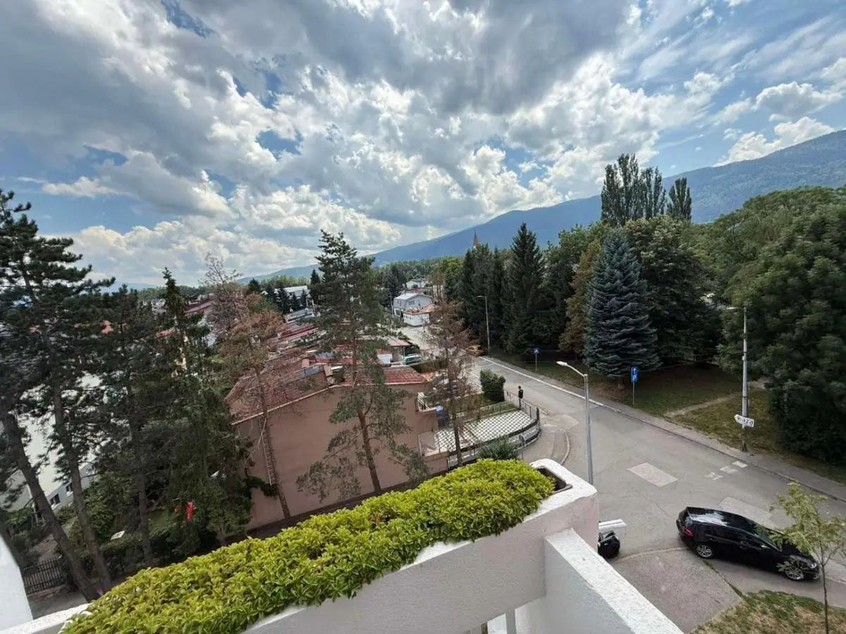 Lux Apartment Gusinjac