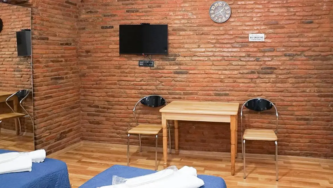 Apartment Khizana
