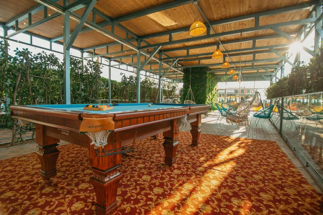 Era Palace Gonio