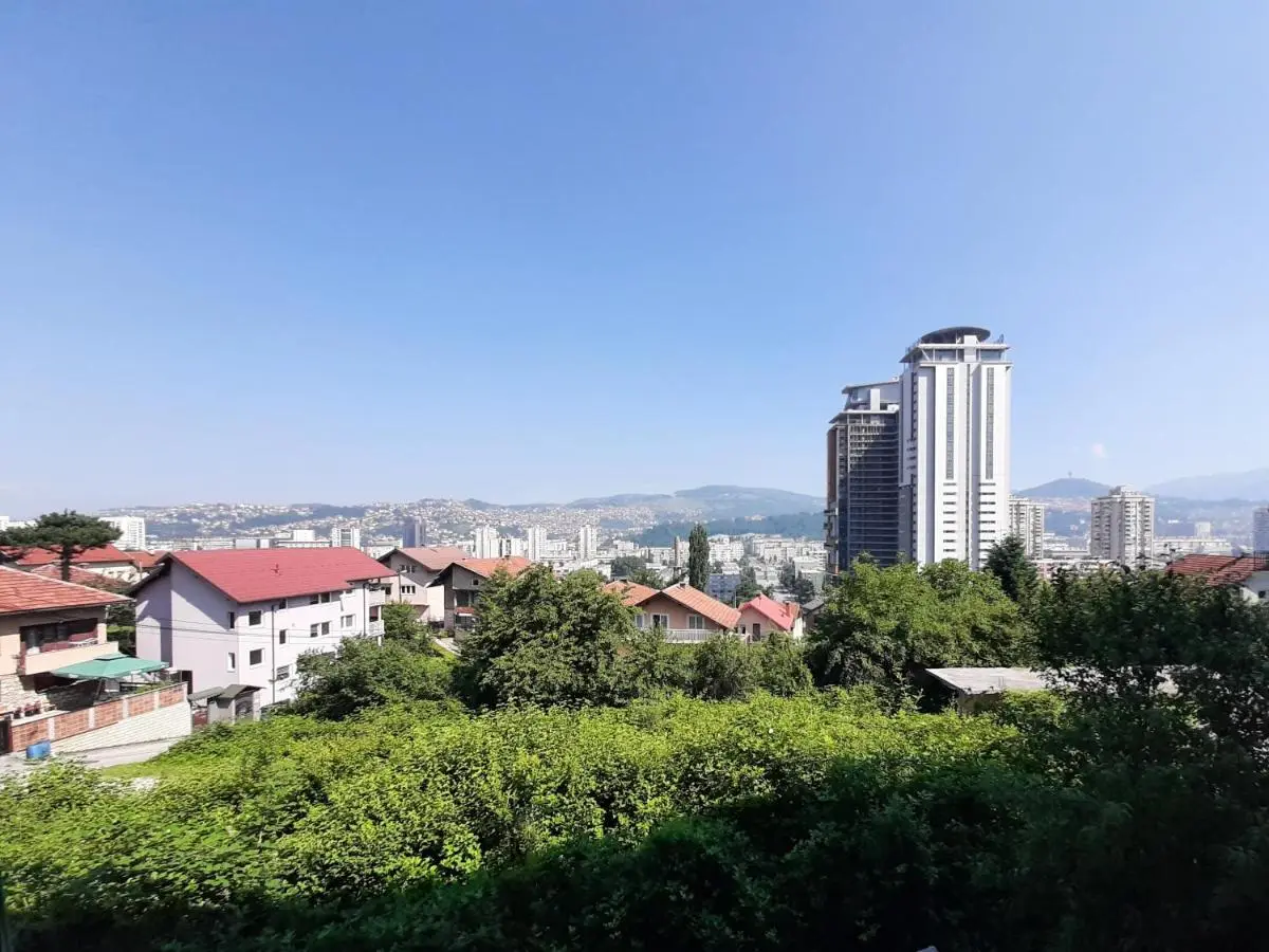 Golden View Apartment