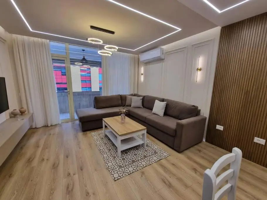 Central Continental Apartment