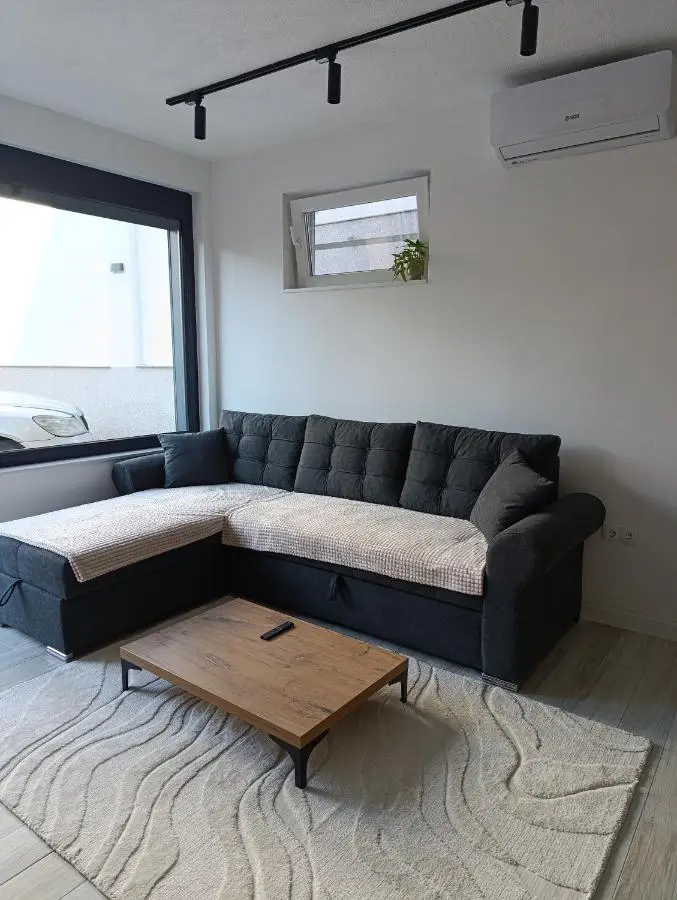 GRBAVICA COZY APARTMENT - free parking