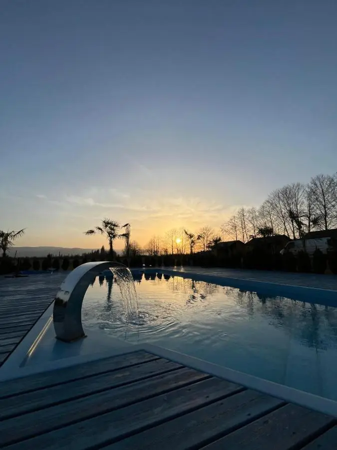 Finca Idoize Camping Hotel