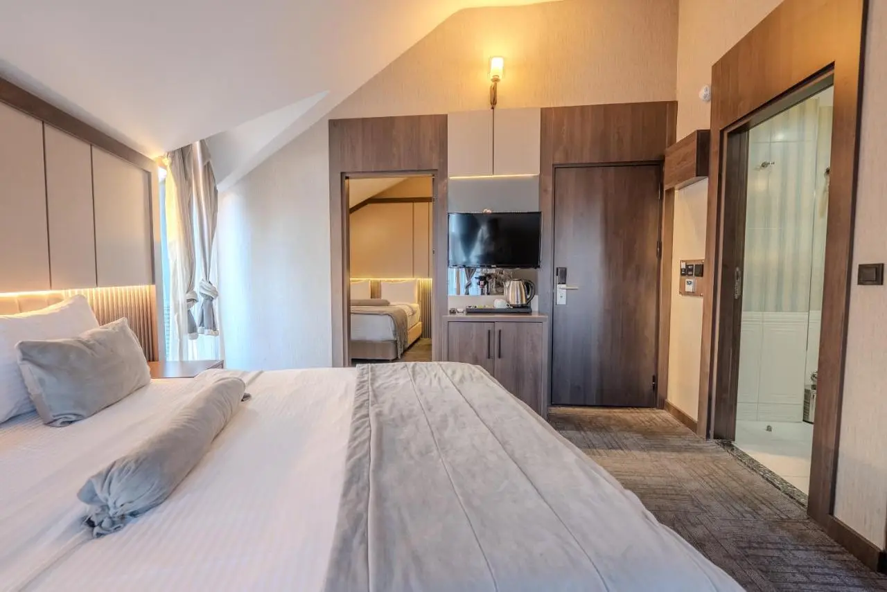 BEST GARDEN HOTEL