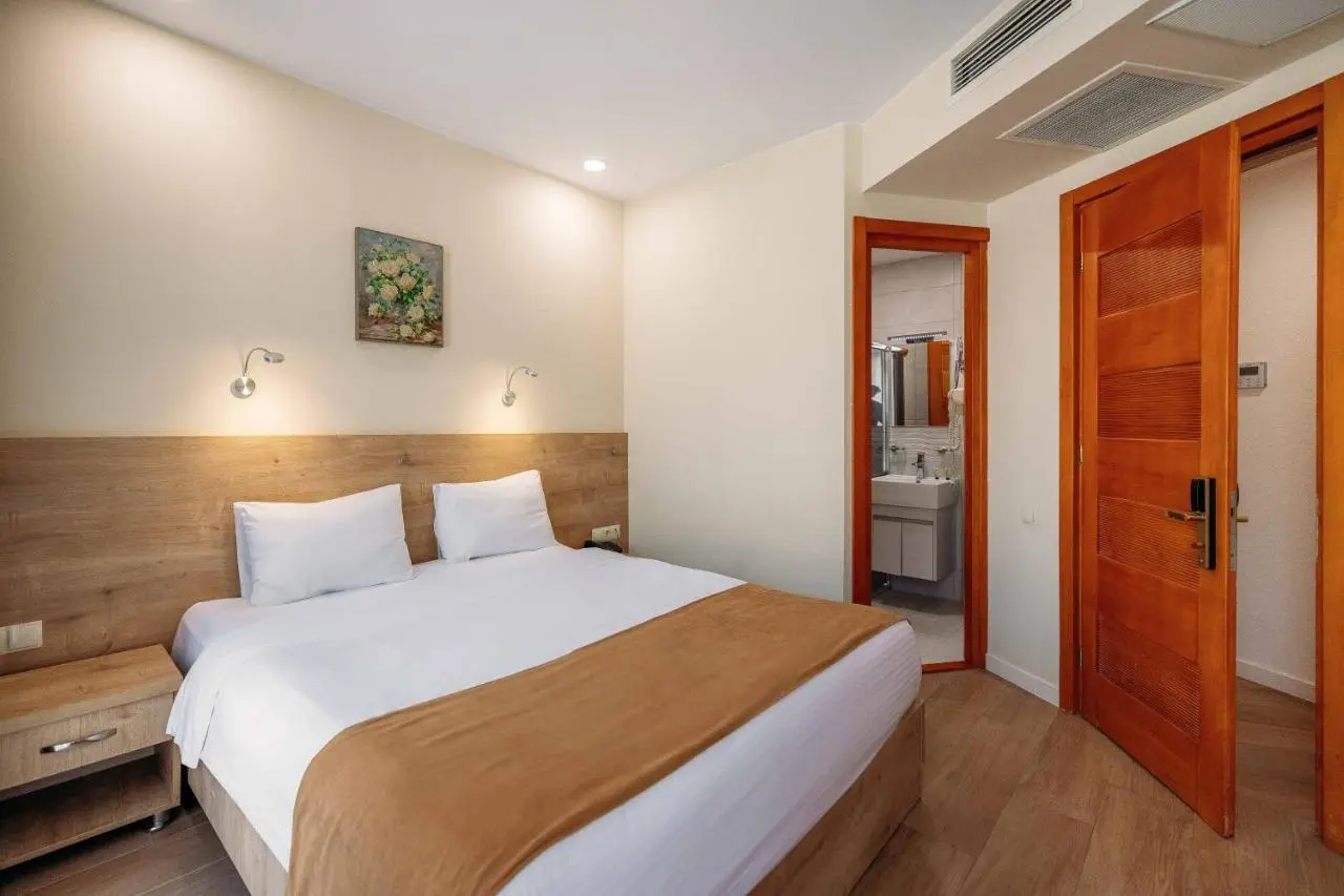 Atrium Boutique Hotel